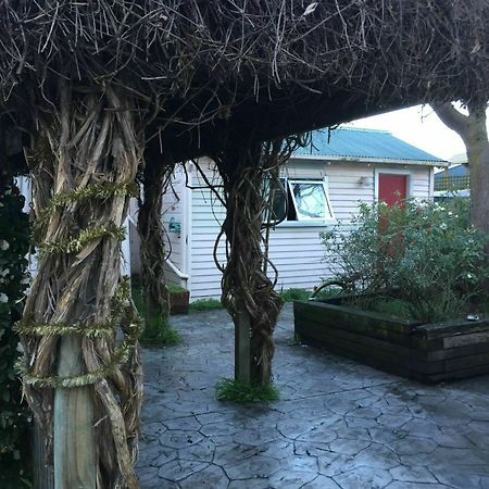 Vagabond Backpackers Hostel Christchurch Exterior photo